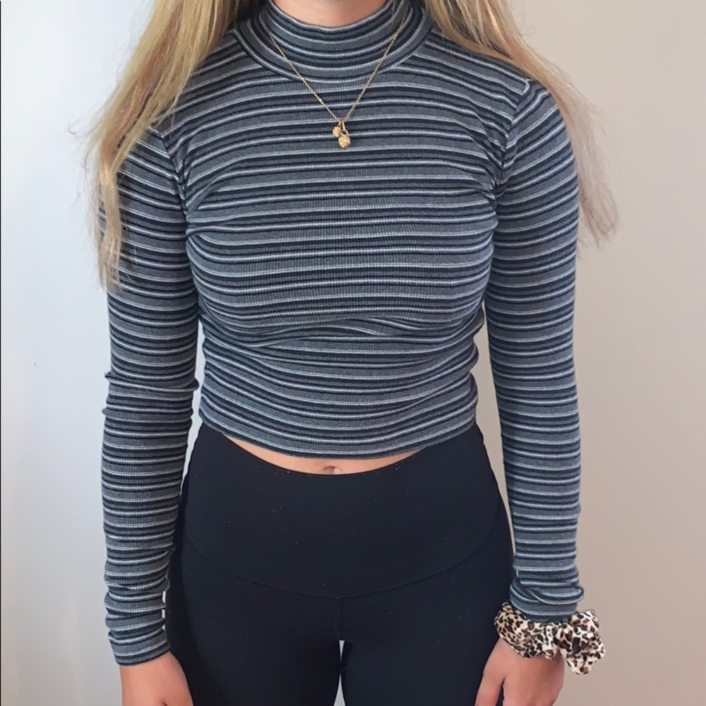 Cute turtleneck